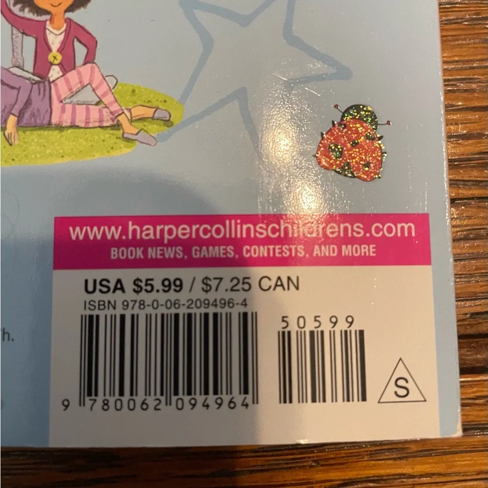 Scholastic Amelia Bedelia Kids Book - Orange Cover with Blue Accents